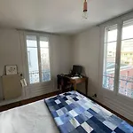 Parisian Nest - Comfort Appartement